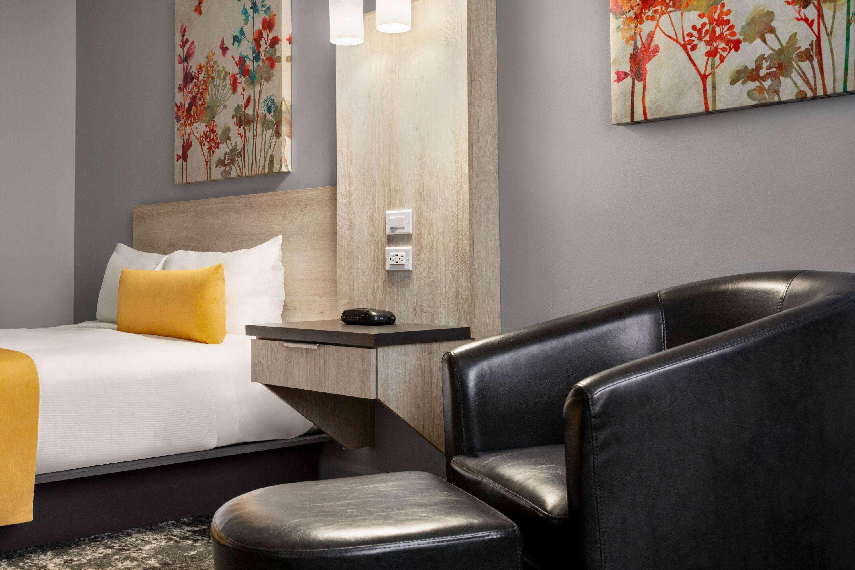 Travelodge By Wyndham Alma Esterno foto