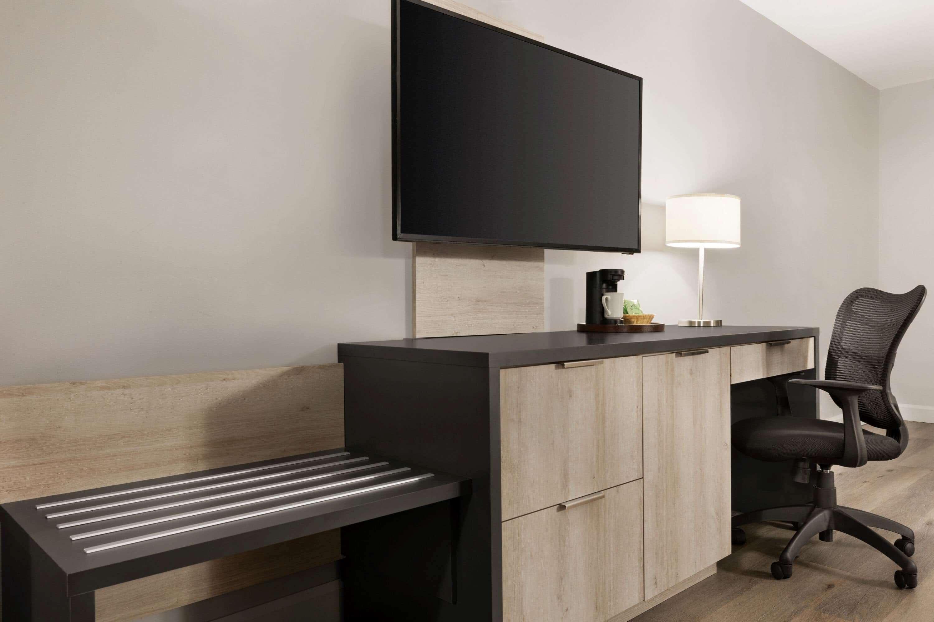 Travelodge By Wyndham Alma Esterno foto