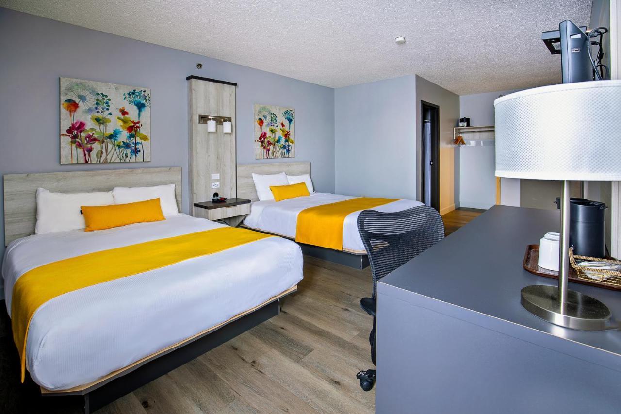 Travelodge By Wyndham Alma Esterno foto