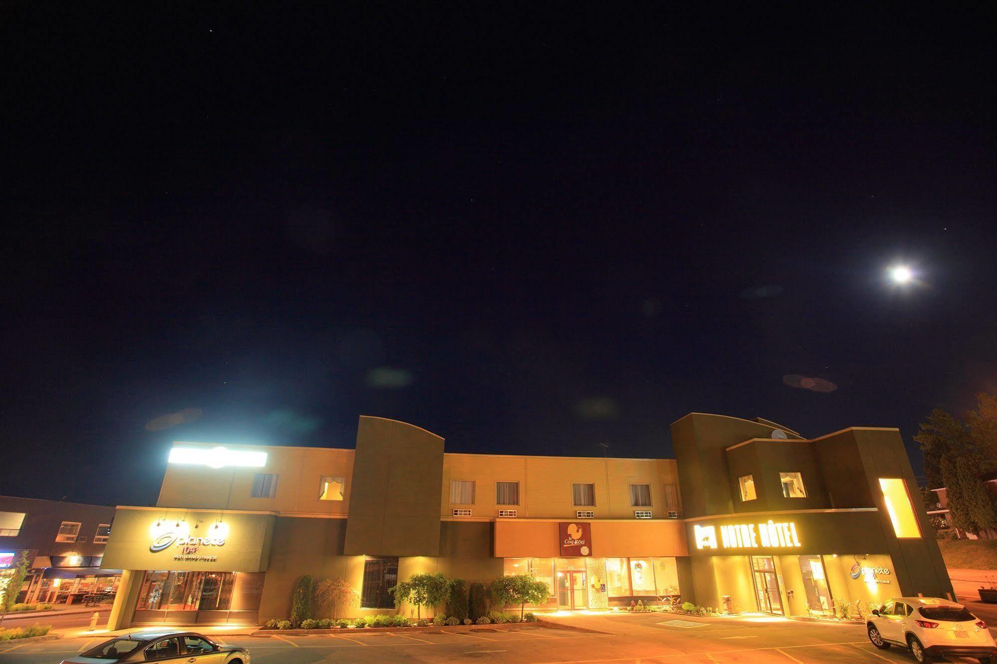 Travelodge By Wyndham Alma Esterno foto